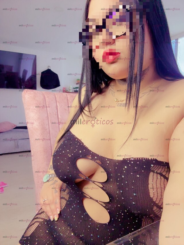 FOTOS DE JESSICA JOVENCITA APRETADITA CON EL MEJOR SERVICIOSOY UNA HERMOSA ESCORTS ACOMPA