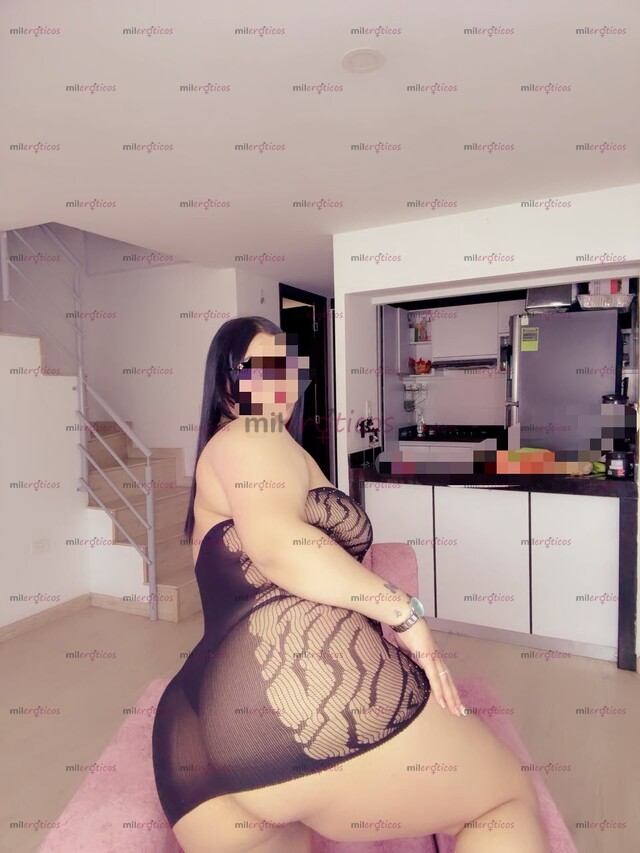 FOTOS DE JESSICA JOVENCITA APRETADITA CON EL MEJOR SERVICIOSOY UNA HERMOSA ESCORTS ACOMPA