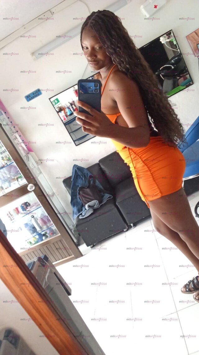 FOTOS DE UNA MORENA CANDENTE DISPUESTA A SATISFACER TUS MÁS ÍNTIMOS PENSAMIENTOS
