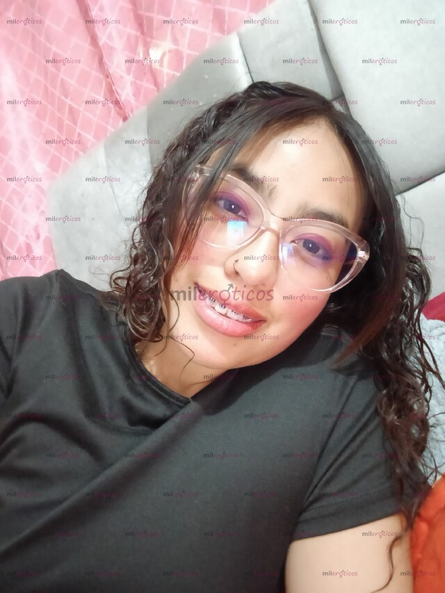 FOTOS DE SOYBUNA CHICA LLENA DE TERNURA Y CAPAS DE CUMPLIR TUS FANTACIAS