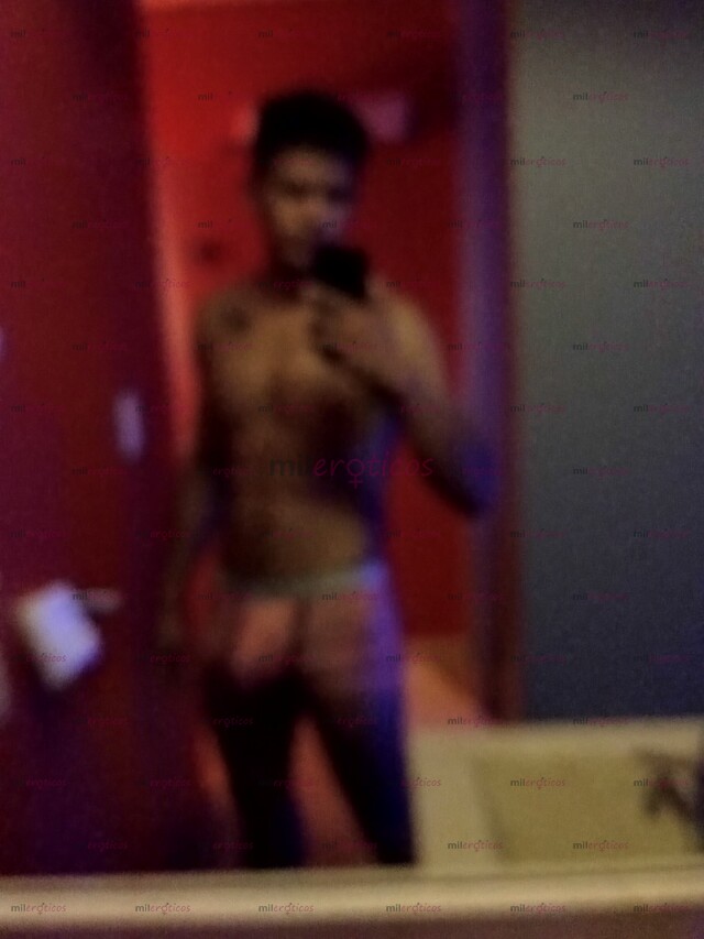 FOTOS DE JOVEN, FOGOSO Y LLENO DE PASIÓN ¡DISPUESTO A HACER DE CADA ENCUENTRO ALGO IN