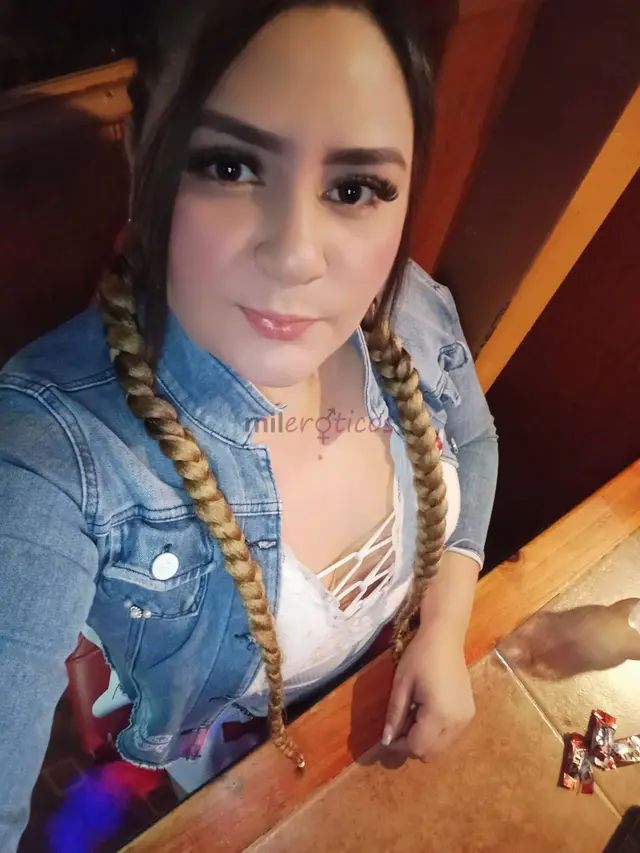 Soy una chica muy extrovertida me encantan las conversaciones calientes y llenas de lujuriasoy complaciente en cualquier fantasia que deseestrato de p...
