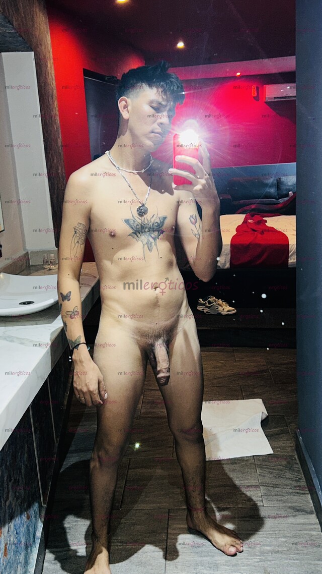 FOTOS DE CHICO ACTIVO CALIENTE DOTADO LECHERO, ME ENCANTA REVENTAR CULOS