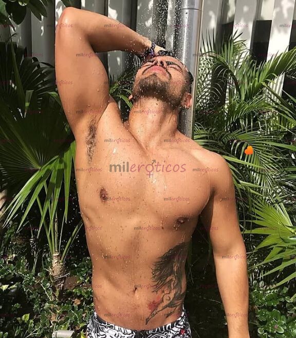 FOTOS DE ERICK CHICO LATINO,CON GANAS DE PASARLA RICO,21CMS GRUESA DISPONIBLE