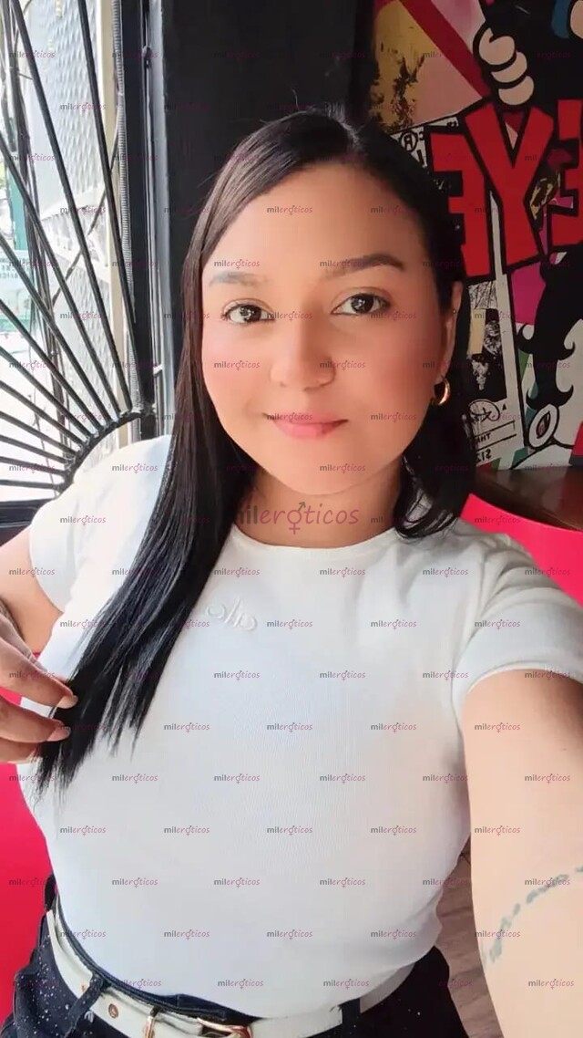 FOTOS DE HOLA AMOR SOY KIRA ESTOY ENCANTADA DE PODER CONOCERTE