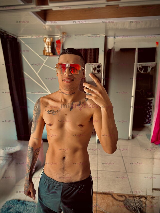 FOTOS DE CHICO JOVEN COMPLETAMENTE DISCRETO,SOLO GENTE SERIA!