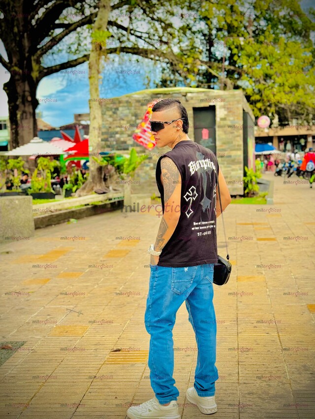 FOTOS DE CHICO JOVEN COMPLETAMENTE DISCRETO,SOLO GENTE SERIA!