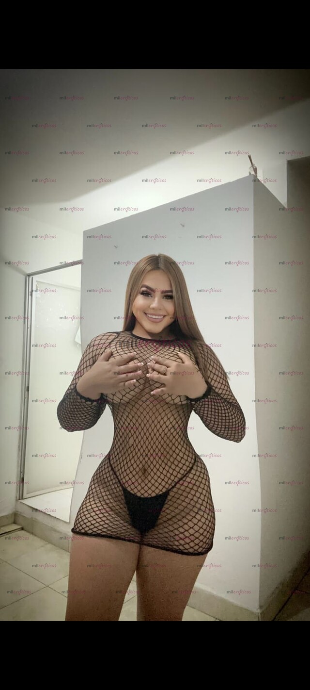FOTOS DE TETONA HERMOSA, CONSENTIDORA, DISPUESTA A COMPLACERTE EN TODO LO QUE DESEES