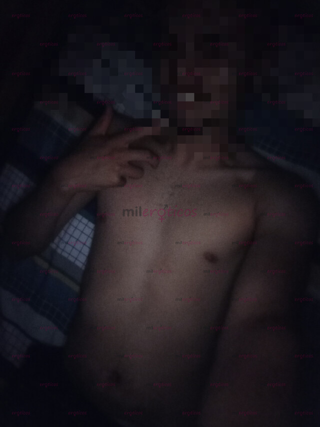 FOTOS DE ME PRESENTO MI NOMBRE ES SAMI 22 AÑITOS NO TENGO SITIO A DOMICILIO