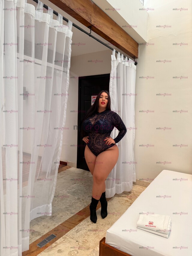 FOTOS DE ESPECTACULAR MUJER MUY SEXUAL DISPUESTA Y DISPONIBLE PARA LLEGAR AL MÁXIMO PLACE
