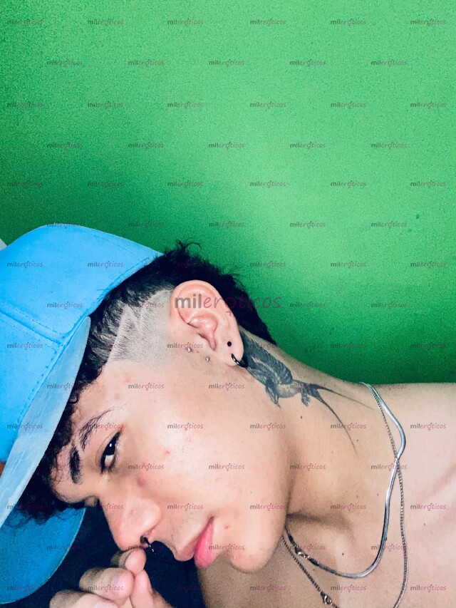 FOTOS DE CHICO VERSATIL MÁS PASIVO FULL CALIENTE