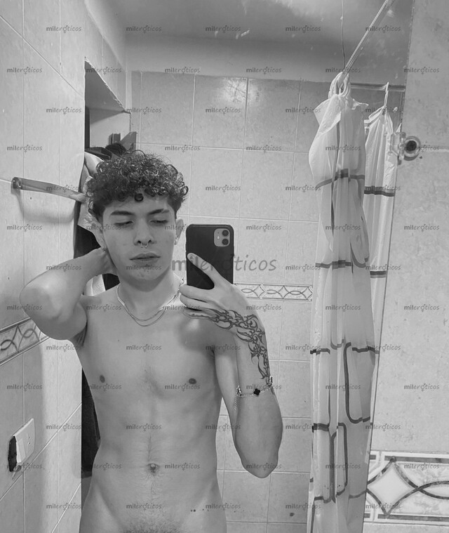 FOTOS DE CHICO VERSATIL MÁS PASIVO FULL CALIENTE