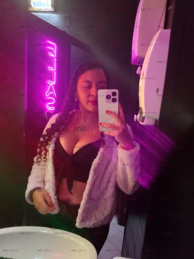 FOTOS DE HERMOSA BLANQUITA CULONA PIERNOSA SEXOSA DISPUESTA A COMPLACERTE