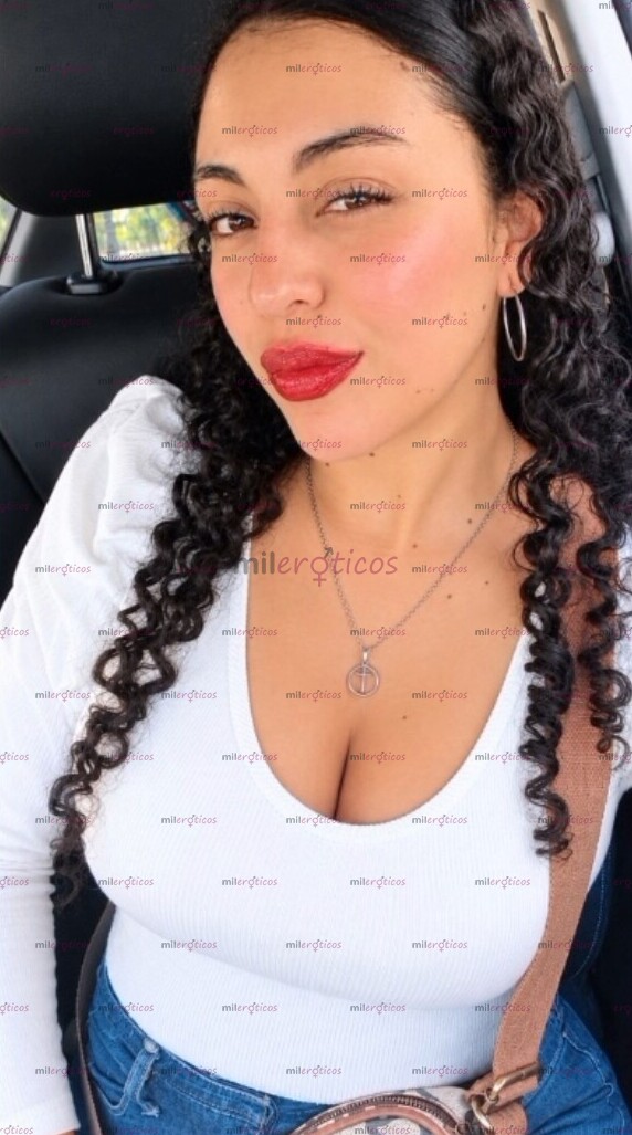 FOTOS DE HERMOSA BLANQUITA CULONA PIERNOSA SEXOSA DISPUESTA A COMPLACERTE