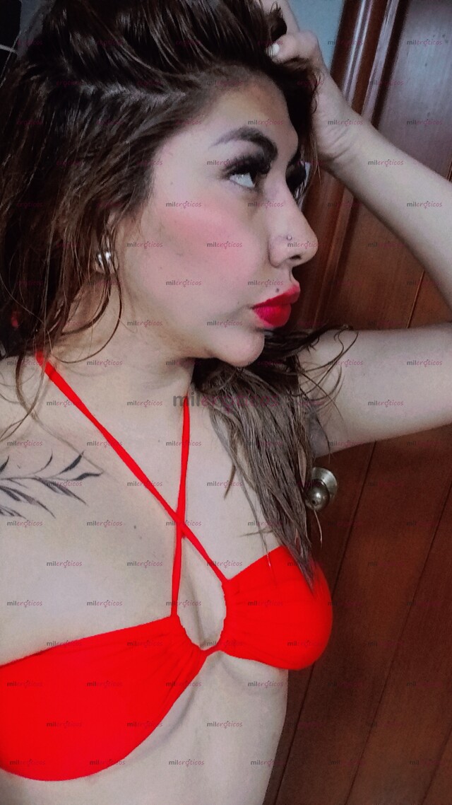 FOTOS DE CHICA GUAPA SUPER SEXY CON GANAS DE SATISFACERTE EN TODO