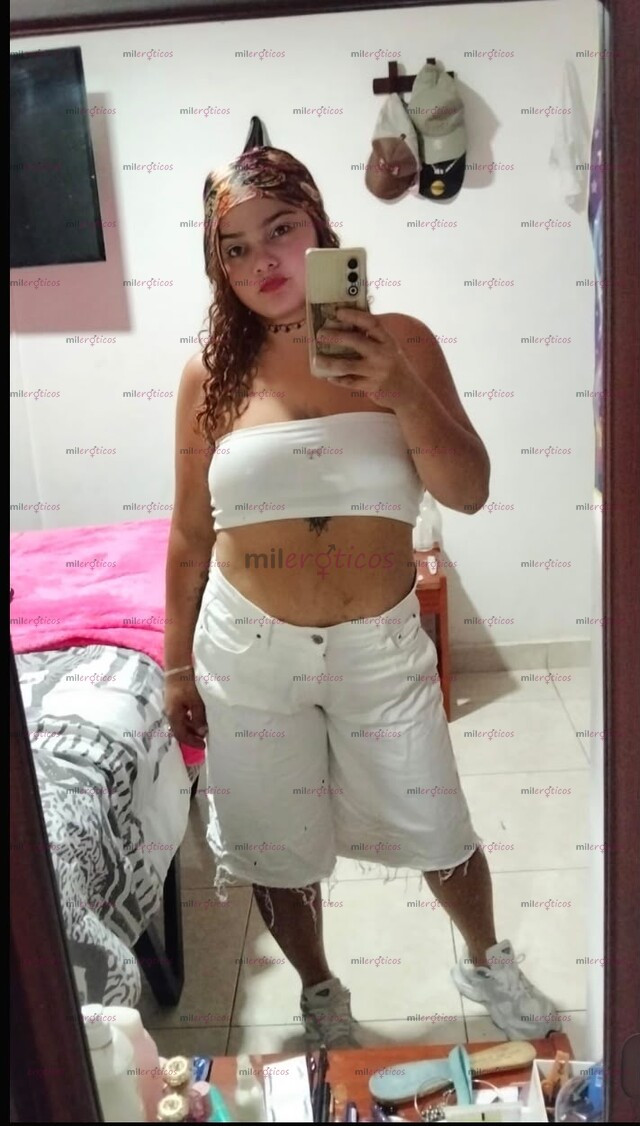 FOTOS DE CHURCA ENCANTADORA SEXI COMPLACIENTE PARA HOMBRES SOLVENTES