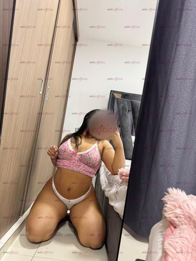 FOTOS DE CAMILA CULONA,CALIENTE SEXOSA CON GANAS DE SEXO