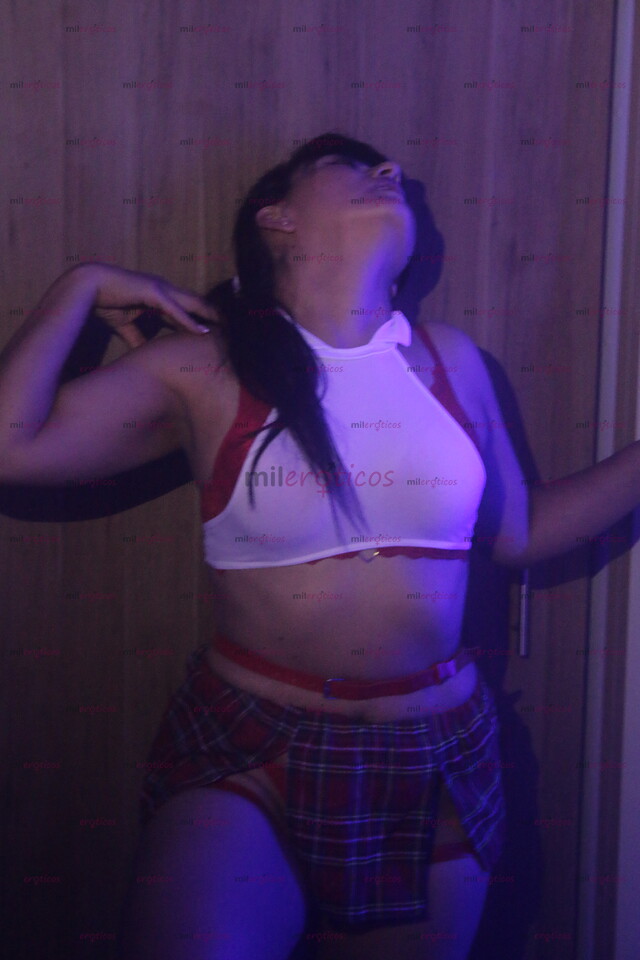 FOTOS DE HERMOSA DESCOMPLICADA SEXI Y COMPLACIENTE