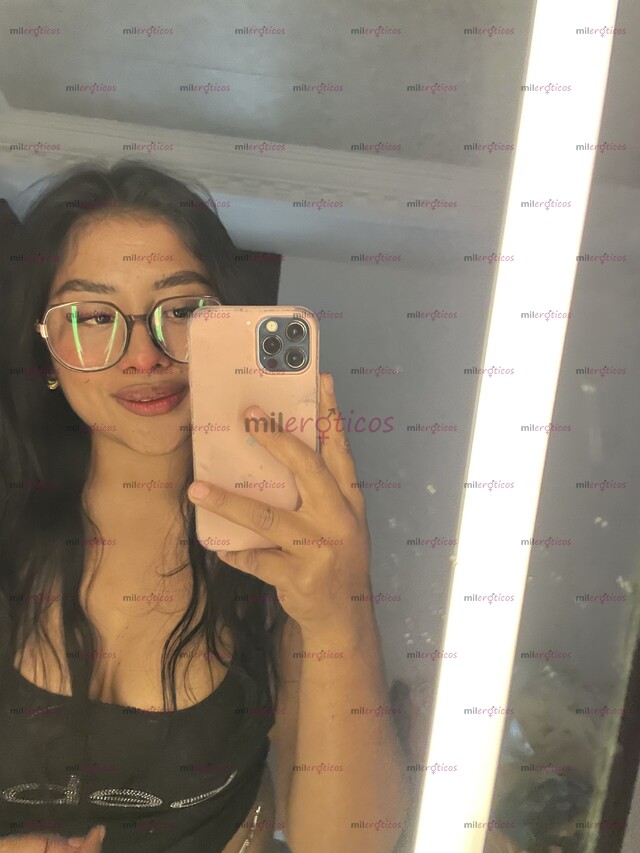 FOTOS DE MORENA NALGONA, TE VOY A DEJAR HACERME LO QUE QUIERAS AMOR