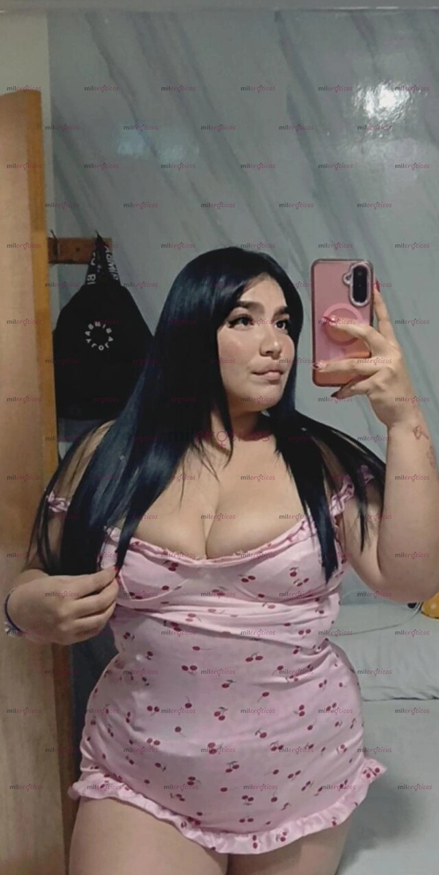 FOTOS DE RICA JOVENCITA PELINEGRA DE PIEL BLANCA Y UNA RICA VAGINA ROSADA Y ESTRECHA