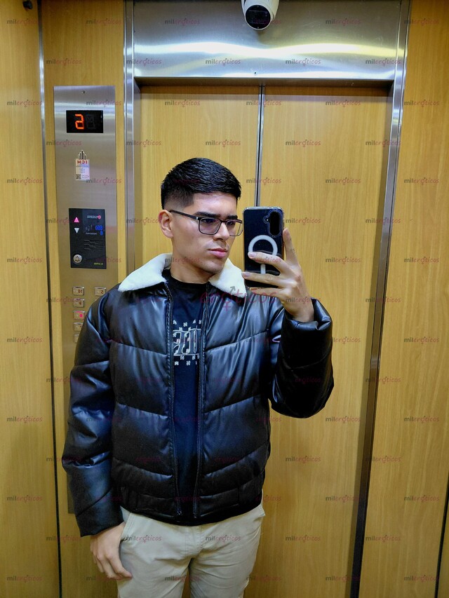 FOTOS DE TWINK SEXY Y DISCRETO, PROMO A DOMICILIO... DISPO...BOGOTÁ