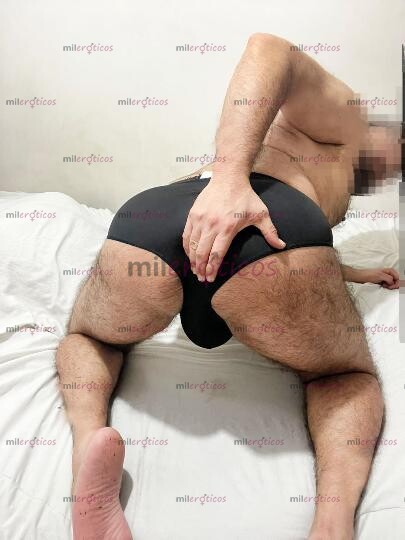 FOTOS DE HOMBRE, ES MOMENTO DE DESCONECTAR. MASAJES RELAJANTES EXCLUSIVOS PAR