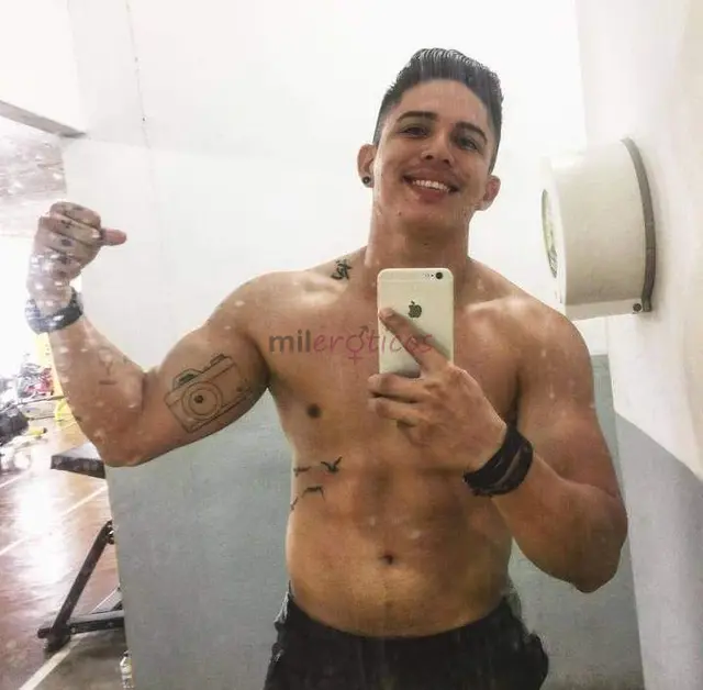 Hola soy venezolano hago salidas atencion a mujeres en hotel o domicilio puedes venir a mi pieza y podemos salir o otro lugares de acuerdo a nuestras...