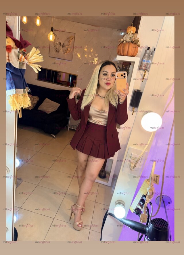FOTOS DE ANA NICOLE VENTE EN MI BOQUITA VEN DISFRÚTAME YO GOLOSITA Y CALIENTE
