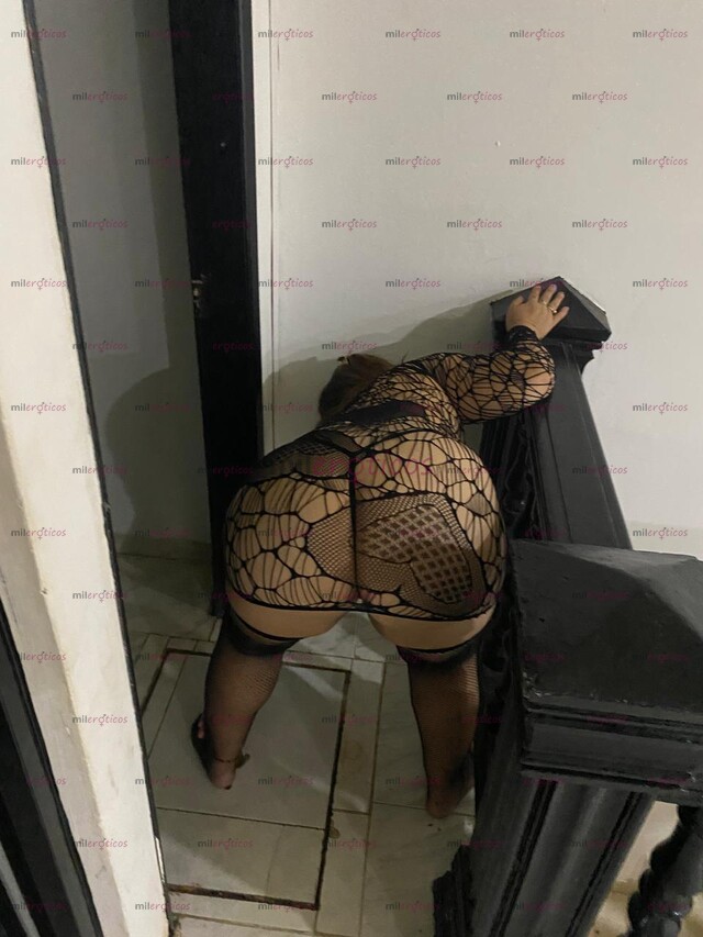 FOTOS DE MADURA RICA ARRECHA CON GANAS DE VERGA SOY MUY ARDIENTE PAPI