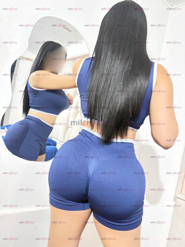 FOTOS DE ZOE, SEXY Y CALIENTE CON CURVAS DE INFARTO PARA TU DELEITE