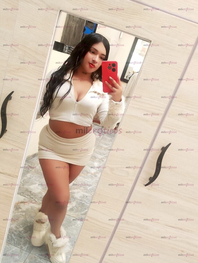FOTOS DE HOLA MIS AMORES SOY UNA JOVENCITA MUY ARRECHA CON GANAS DE SACARTE LA LECHE VINE