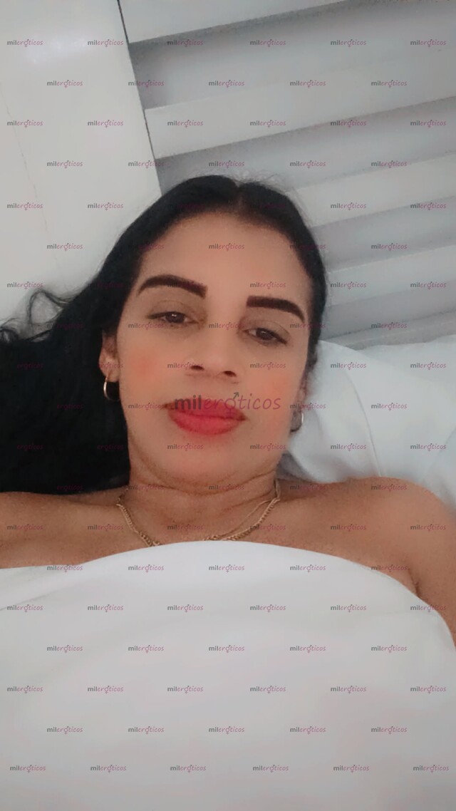 FOTOS DE SOY ANDREA UNA ESCORT MUY ARECHA DOY LO QUE TE GUSTA RIKO ANAL VEM
