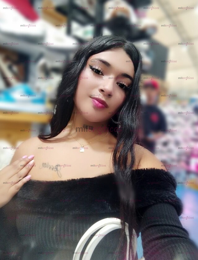 FOTOS DE HOLA MIS AMORES SOY UNA JOVENCITA MUY ARRECHA CON GANAS DE SACARTE LA LECHE VINE