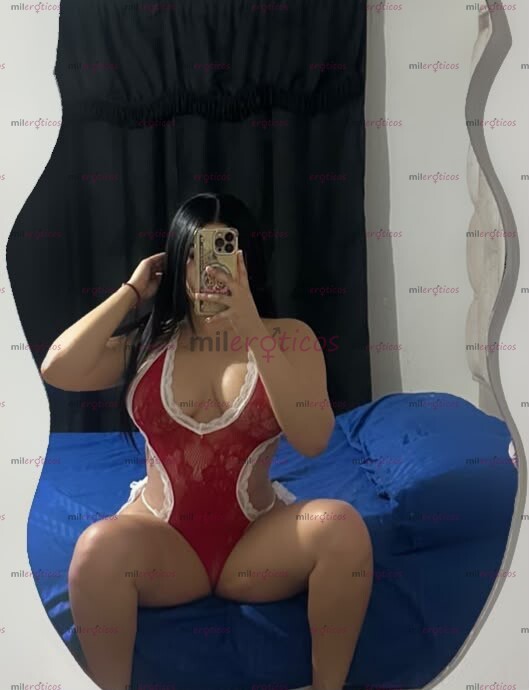 FOTOS DE ZOE, SEXY Y CALIENTE CON CURVAS DE INFARTO PARA TU DELEITE