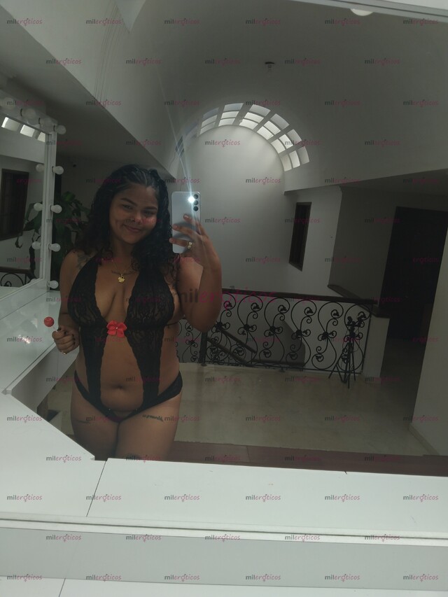 FOTOS DE UNA CHICA DULCE, MISTERIOSA Y ENCANTADORA QUE TE DEJARÁ CON GANAS DE MÁS
