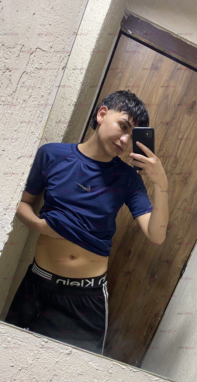 FOTOS DE HOLA SOY UN POLLO NUEVO VERGON VAMOS A DISFRUTAR SIN LÍMITES