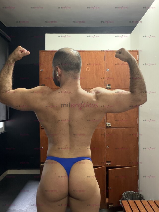 FOTOS DE MASCULINO, ATLÉTICO Y DISCRETO BESOS, PASIÓN Y TRATO DE NOVIOS