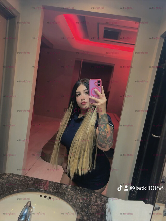 FOTOS DE HOLA, SOY JENY UNA CHICA ENCANTADORA PARA PASAR UN BUEN RATO