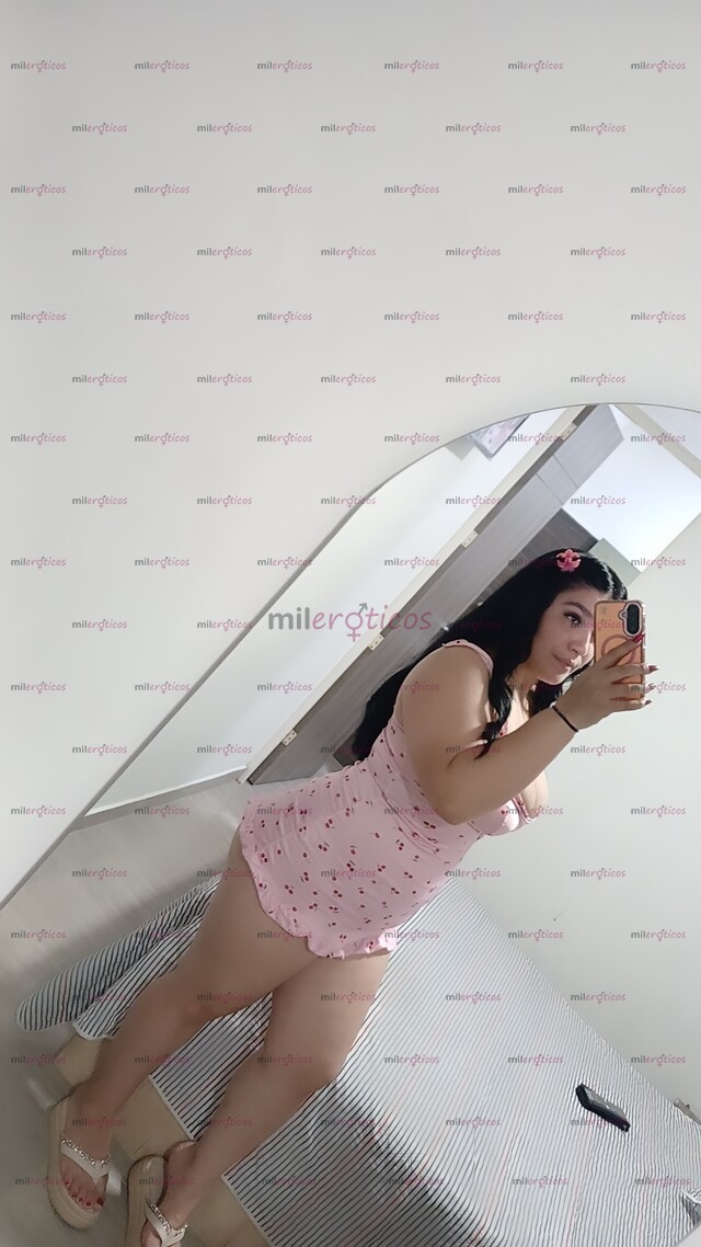 FOTOS DE RICA JOVENCITA PELINEGRA DE PIEL BLANCA Y UNA RICA VAGINA ROSADA Y ESTRECHA