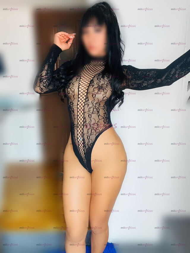 FOTOS DE JADE JOVENCITA CALIENTE, DISFRUTA DE UN VERDADERO MASAJE EROTICO!