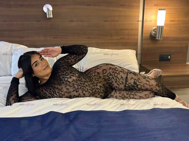 FOTOS DE VALE CHAVITA BIEN 22 AÑITOS CHAPARRITA CACHONDA COMPLACE TODAS TUS FANTASIAS
