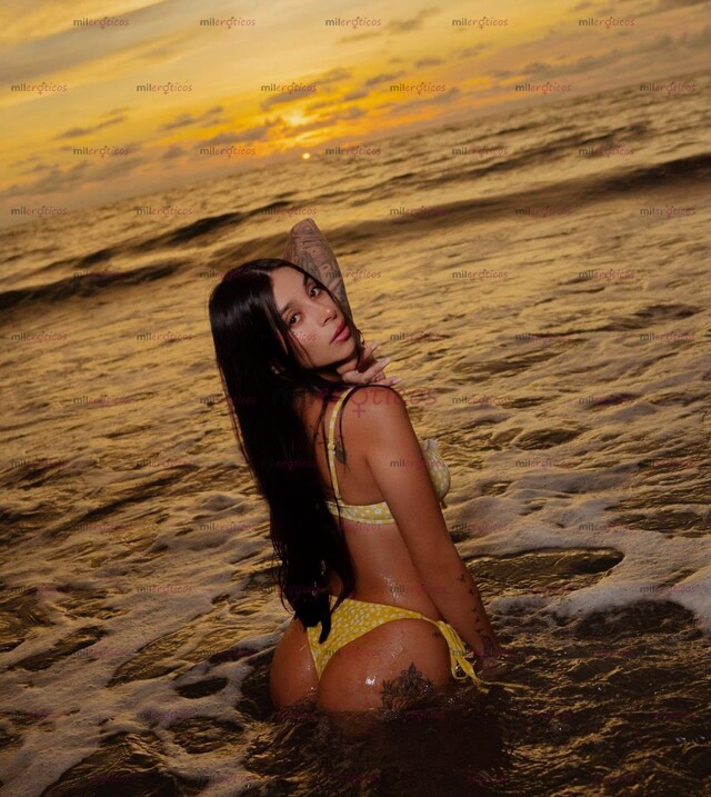 FOTOS DE PETIT ELGABTE Y SENSUAL TODA UNA DIOSA DISPONIBLE PARA TI