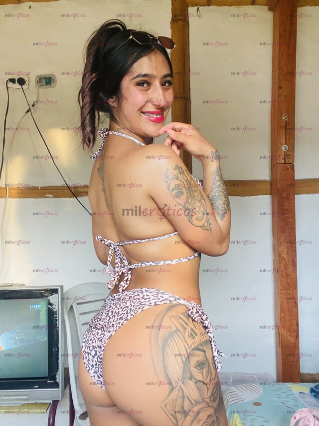 FOTOS DE TRIGEÑA DELGADA LINDOS SENOS NATURAL Y MUY SENSUAL