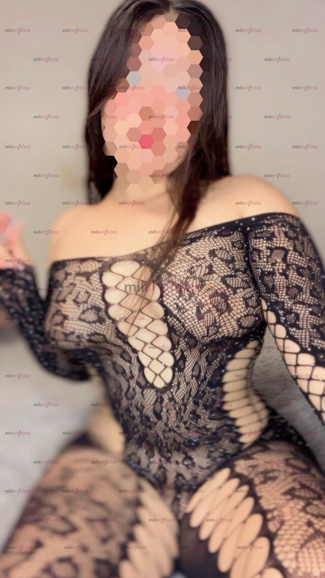 FOTOS DE PUTITA GUAPA DE 18 AÑOS SÚPER APRETADITA VEN Y COMPRUÉBALO CORAZÓN