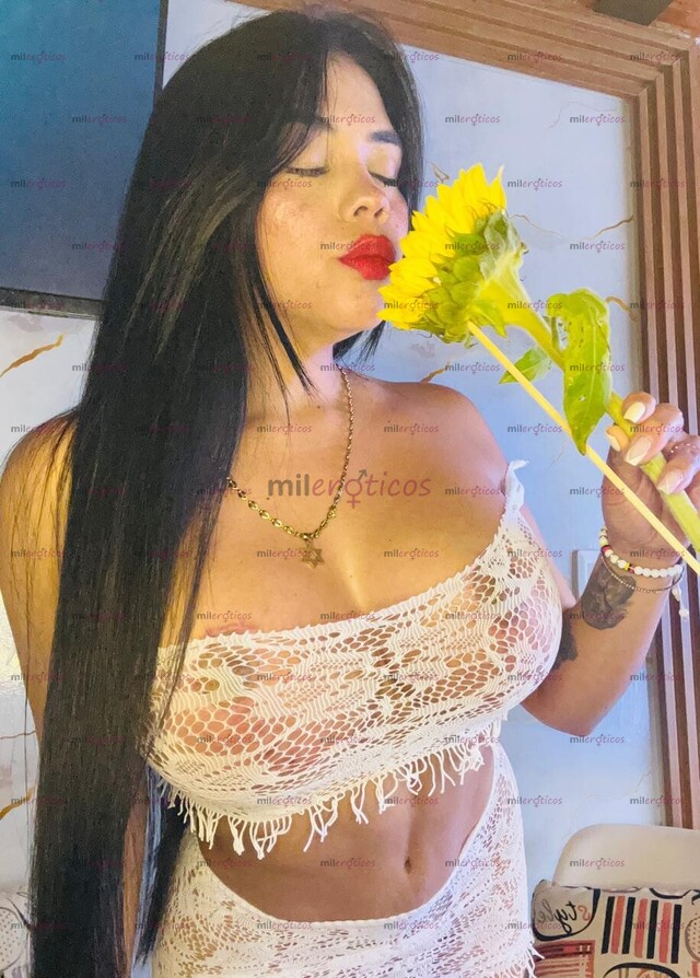 FOTOS DE HOLA MI AMOR SOY LA PUTITA QUE BUSCAS PAPI PARA DISFRUTAR DE UN BUEN SERVICIO