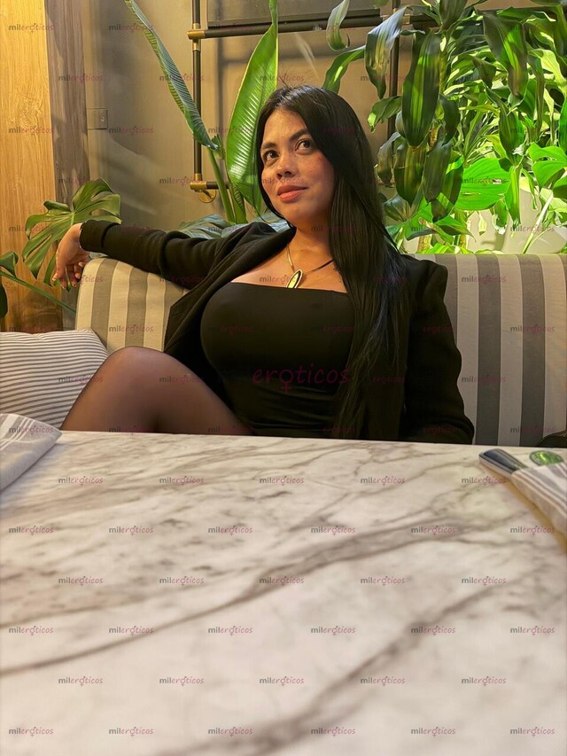 FOTOS DE HOLA MI AMOR SOY LA PUTITA QUE BUSCAS PAPI PARA DISFRUTAR DE UN BUEN SERVICIO