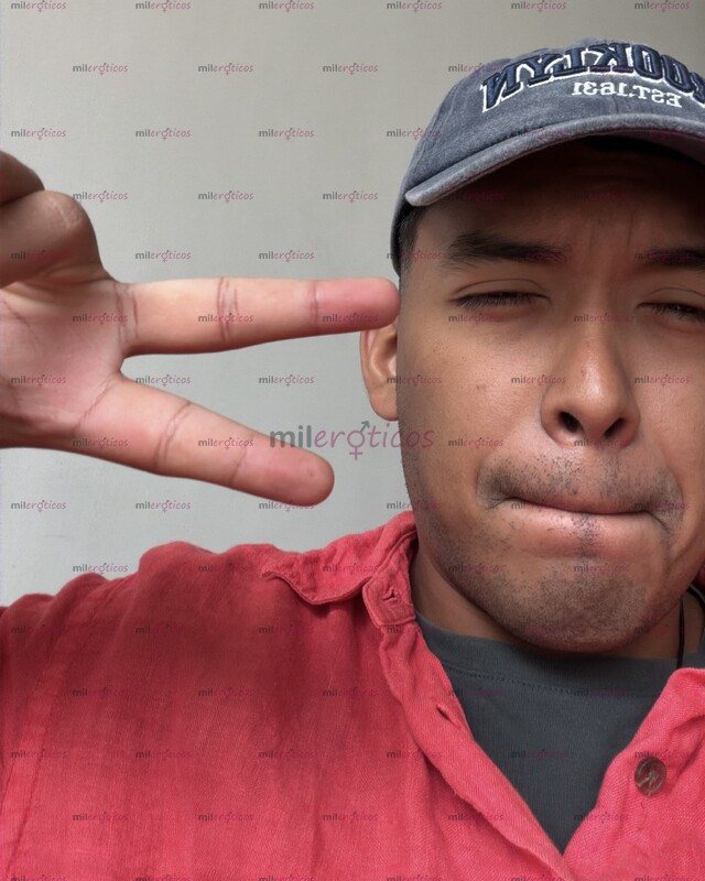FOTOS DE APEXCABRON: MACHO PREÑADOR. MORENO, FETICHISTA Y MUY MORBOSO.