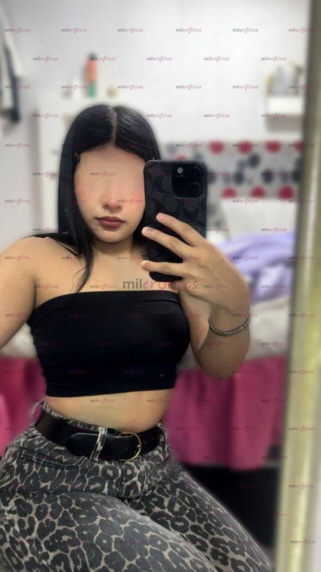 FOTOS DE ME ENCANTA COMPLACER, SOY UNA CHICA MUY CALIENTE