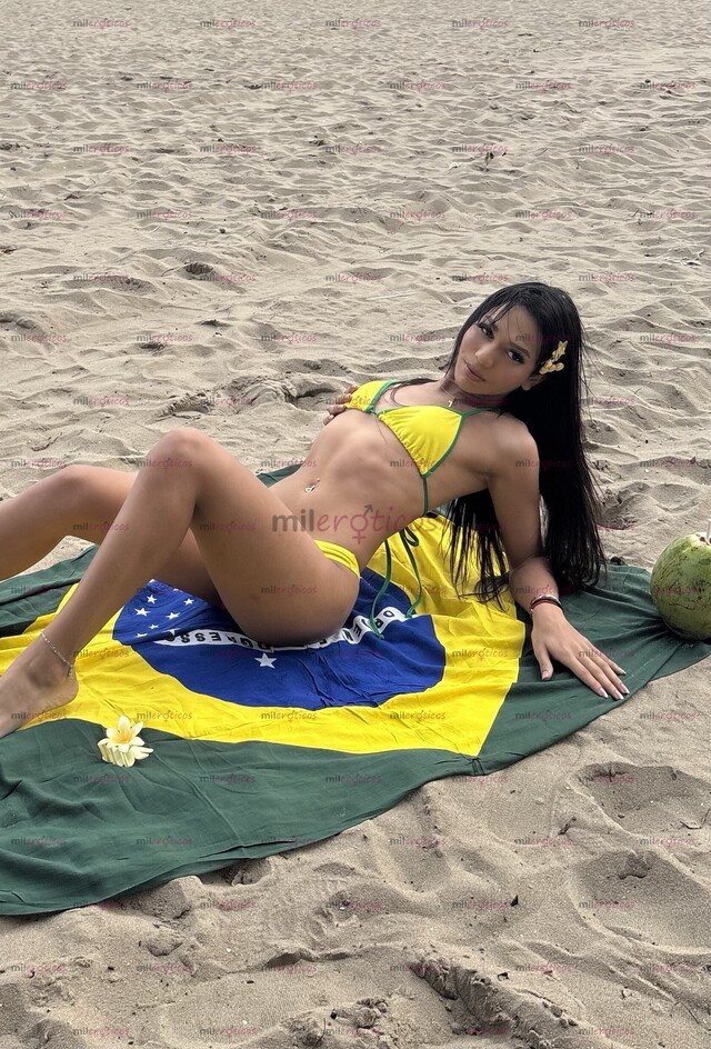 FOTOS DE SEXY MORENA DE PIEL CARIBEÑA ORIGEN VENEZOLANO