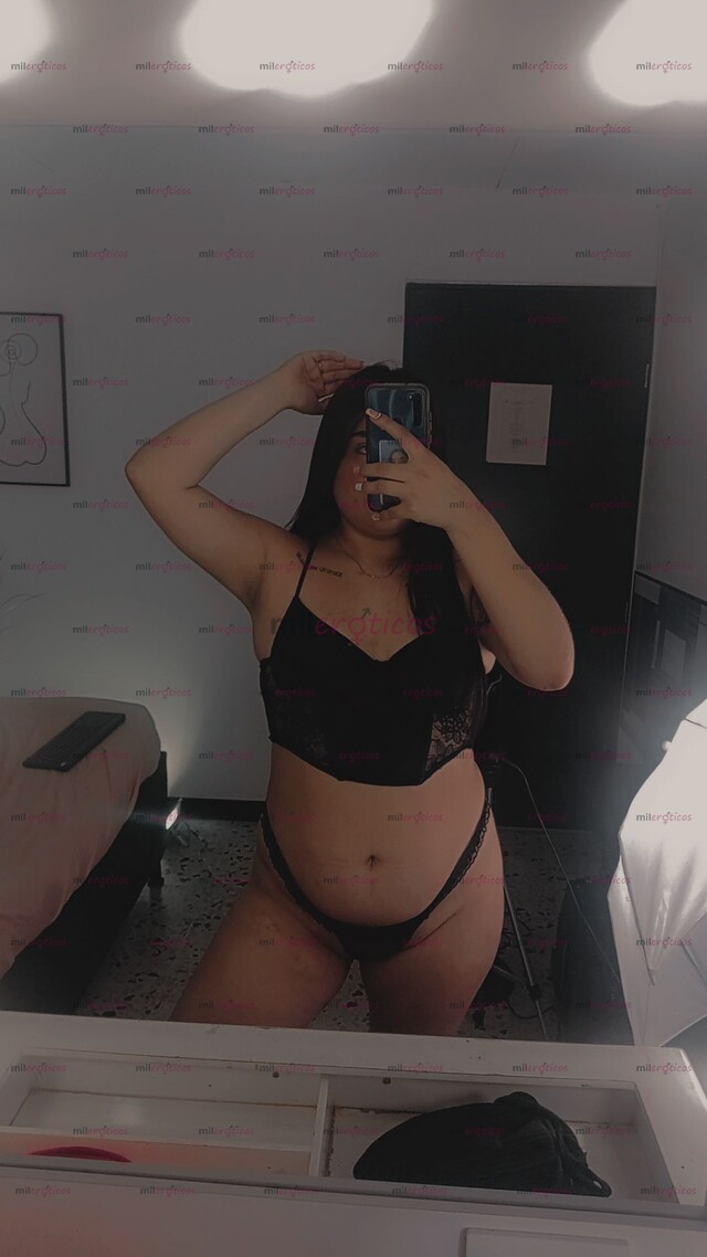 FOTOS DE HOLA SOY EMILY SOY UNA PAISITA CON MUCHA ACTITUD PARA DISFRUTAR DE TU COMPAÑÍA
